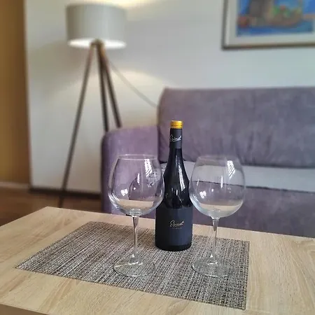 Vukasinova Stanica Feriehus *